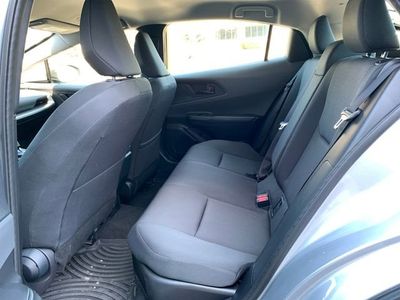 2025 Toyota Prius LE - Photo 27