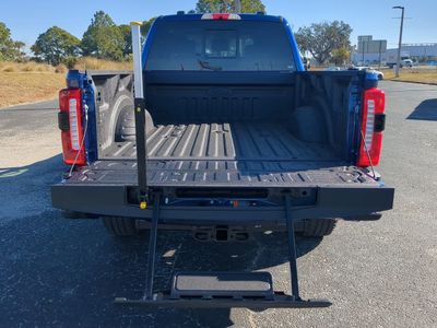 2026 Ford F-350SD - Photo 10