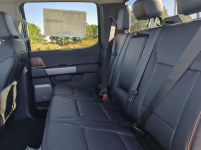 2026 Ford F-350SD - Photo 15