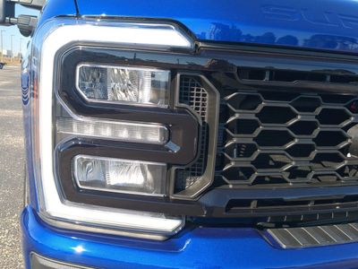 2026 Ford F-350SD - Photo 11