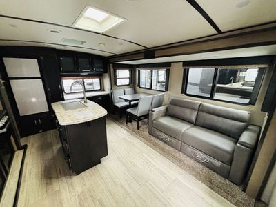 2018 Grand Design IMAGINE - Photo 5
