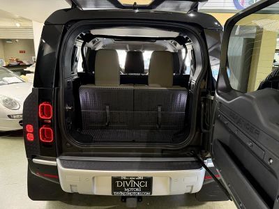 2020 Land Rover Defender — interior view