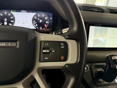 2020 Land Rover Defender — photo 27 view