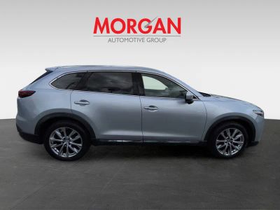 2017 Mazda CX-9 — interior view