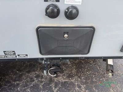 2024 Venture RV Sonic — detail view