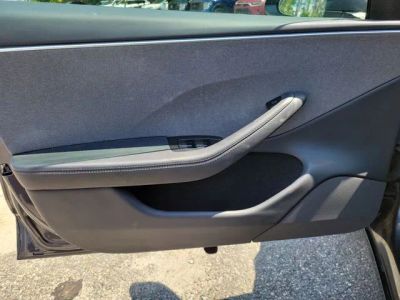 2025 Tesla Model 3 — photo 7 view
