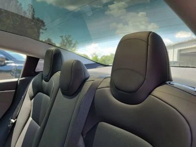 2025 Tesla Model 3 — photo 23 view