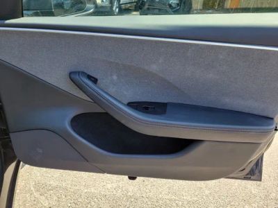 2025 Tesla Model 3 — photo 30 view