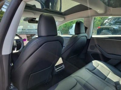 2025 Tesla Model 3 — photo 21 view