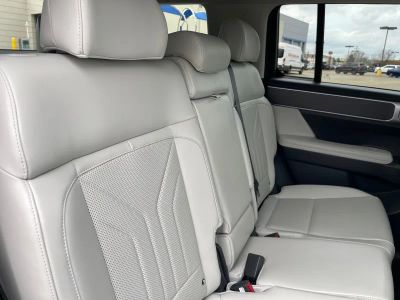 2026 Hyundai Santa Fe — photo 14 view