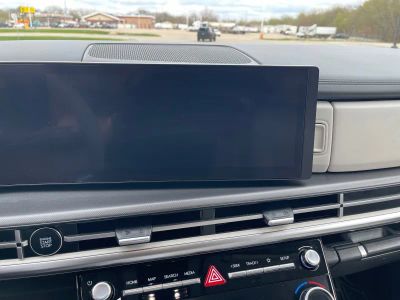 2026 Hyundai Santa Fe — photo 11 view