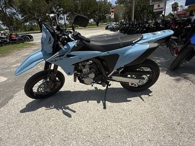 2025 Suzuki DR-Z4SM - Photo 10