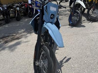 2025 Suzuki DR-Z4SM - Photo 4