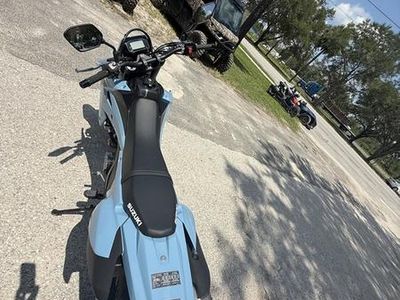 2025 Suzuki DR-Z4SM - Photo 9
