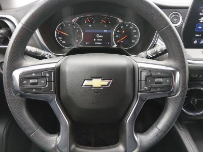 2025 Chevrolet Blazer - Photo 12
