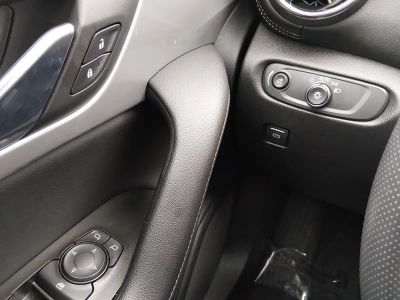 2025 Chevrolet Blazer - Photo 13