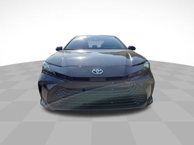 2025 Toyota Camry - Photo 3