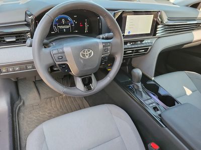 2025 Toyota Camry - Photo 4
