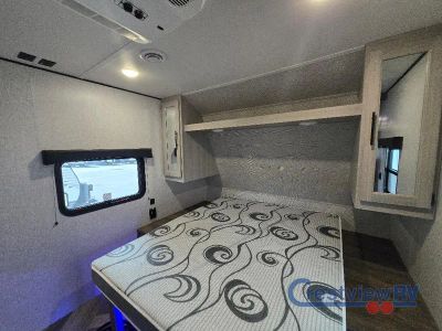 2024 CrossRoads RV Fun Time - Photo 30