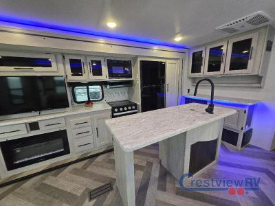 2024 CrossRoads RV Fun Time - Photo 12