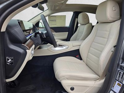 2026 Mercedes-Benz GLE 450 - Photo 4