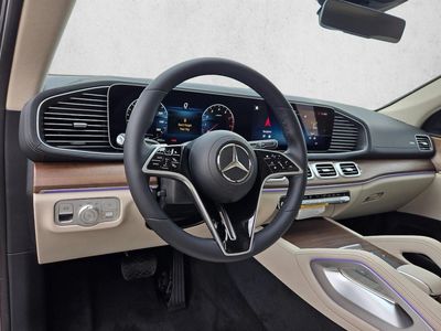 2026 Mercedes-Benz GLE 450 - Photo 3