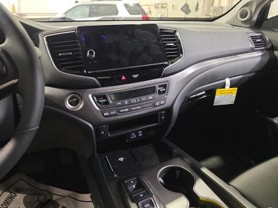2026 Honda Ridgeline - Photo 13