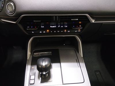 2025 Mazda CX-90 - Photo 13