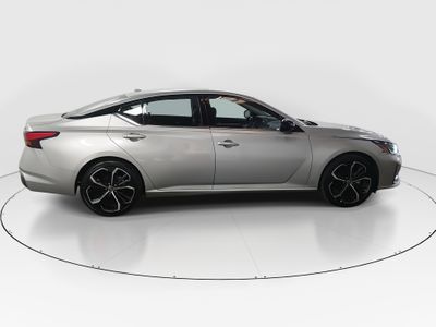 2024 Nissan Altima - Photo 8