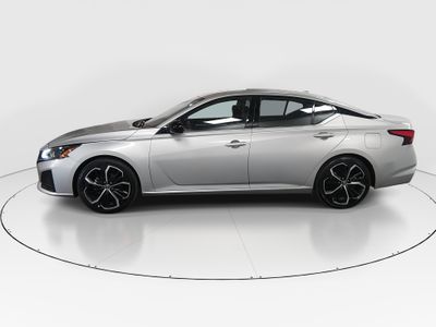 2024 Nissan Altima - Photo 4