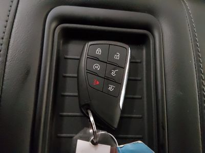 2024 Chevrolet Suburban - Photo 15