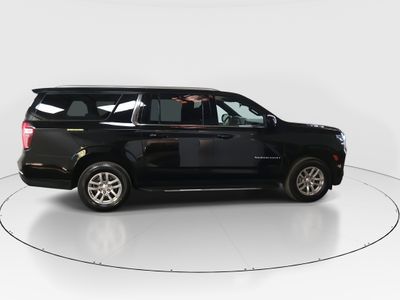 2024 Chevrolet Suburban - Photo 8