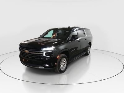 2024 Chevrolet Suburban - Photo 3