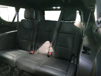 2024 Chevrolet Suburban - Photo 18