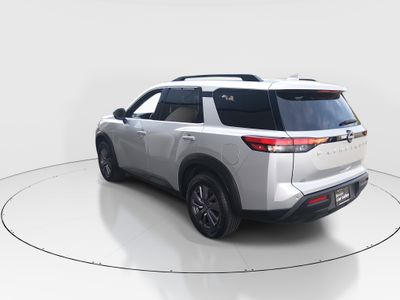 2025 Nissan Pathfinder — detail view