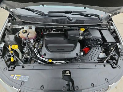 2024 Chrysler Pacifica - Photo 22