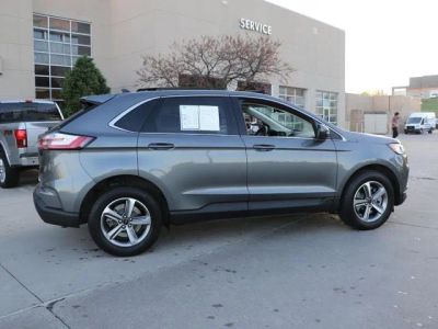 2023 Ford Edge — detail view