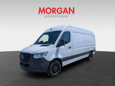 2025 Mercedes-Benz Sprinter Cargo Van — photo 8 view