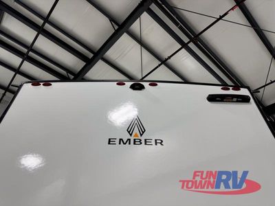2025 Ember RV E-Series - Photo 12