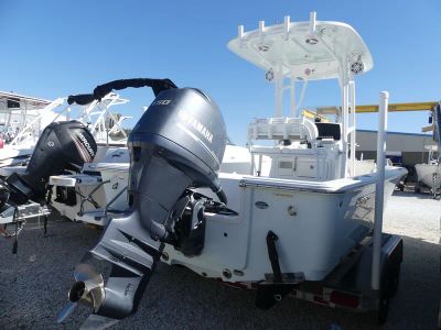 2015 Sportsman Masters 227 — interior view