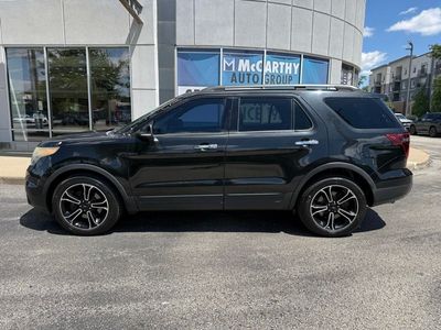 2013 Ford Explorer - Photo 2