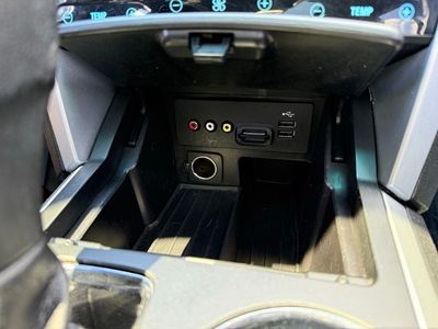 2013 Ford Explorer - Photo 25