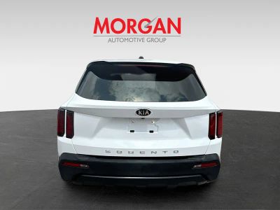 2021 Kia Sorento — engine compartment view
