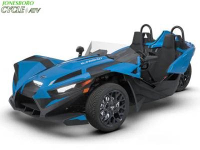 2026 Polaris Slingshot® SL AutoDrive — front three-quarter view