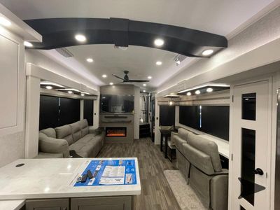 2025 Jayco North Point - Photo 15