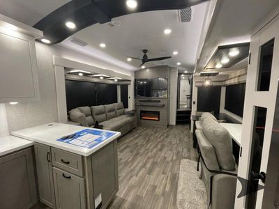 2025 Jayco North Point - Photo 14