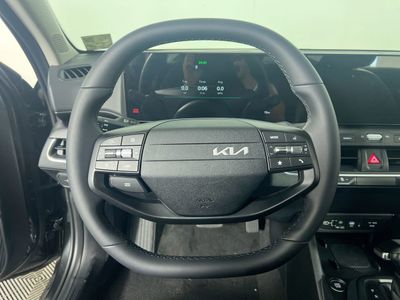 2025 Kia K4 — photo 15 view