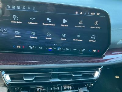 2026 Chevrolet Traverse — photo 12 view