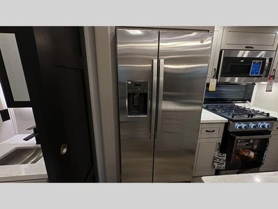 2026 Jayco North Point - Photo 23