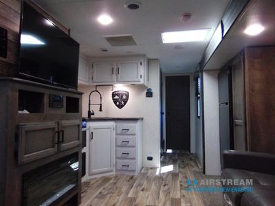 2022 Venture RV Stratus - Photo 46